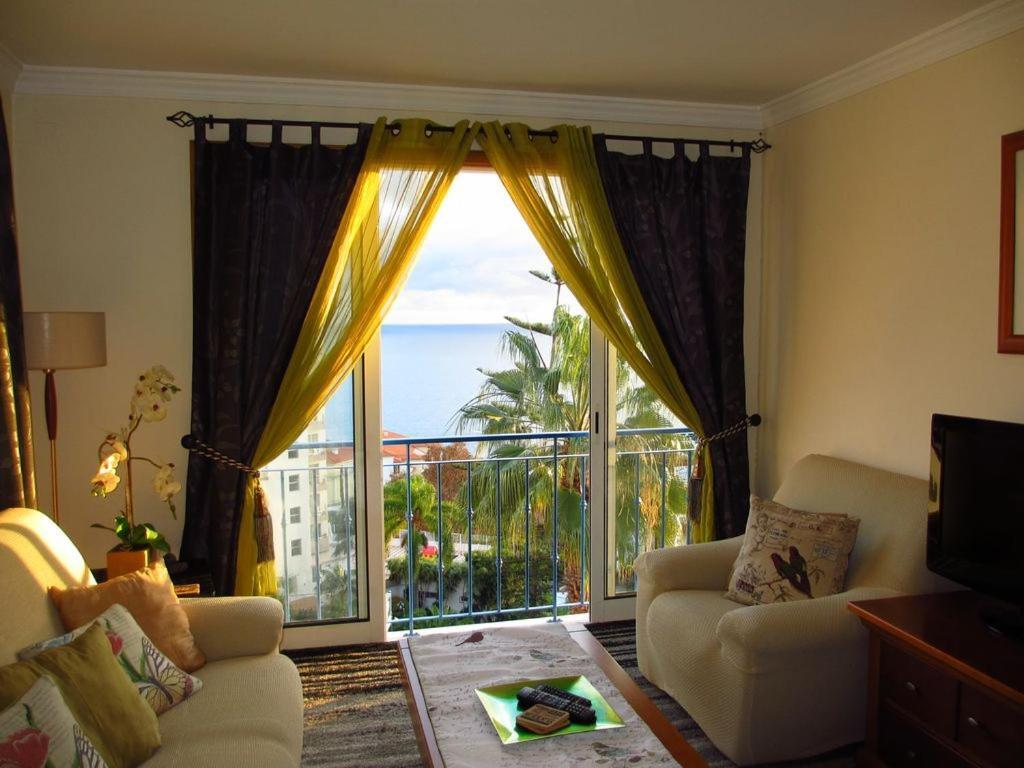 Acqua Marina Apartment Funchal  Exterior photo